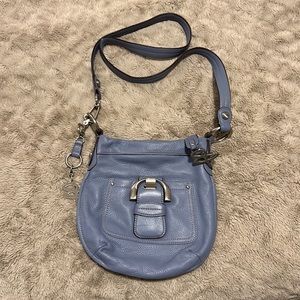 B. Makowsky Lilac/Blue Leather Crossbody Bag